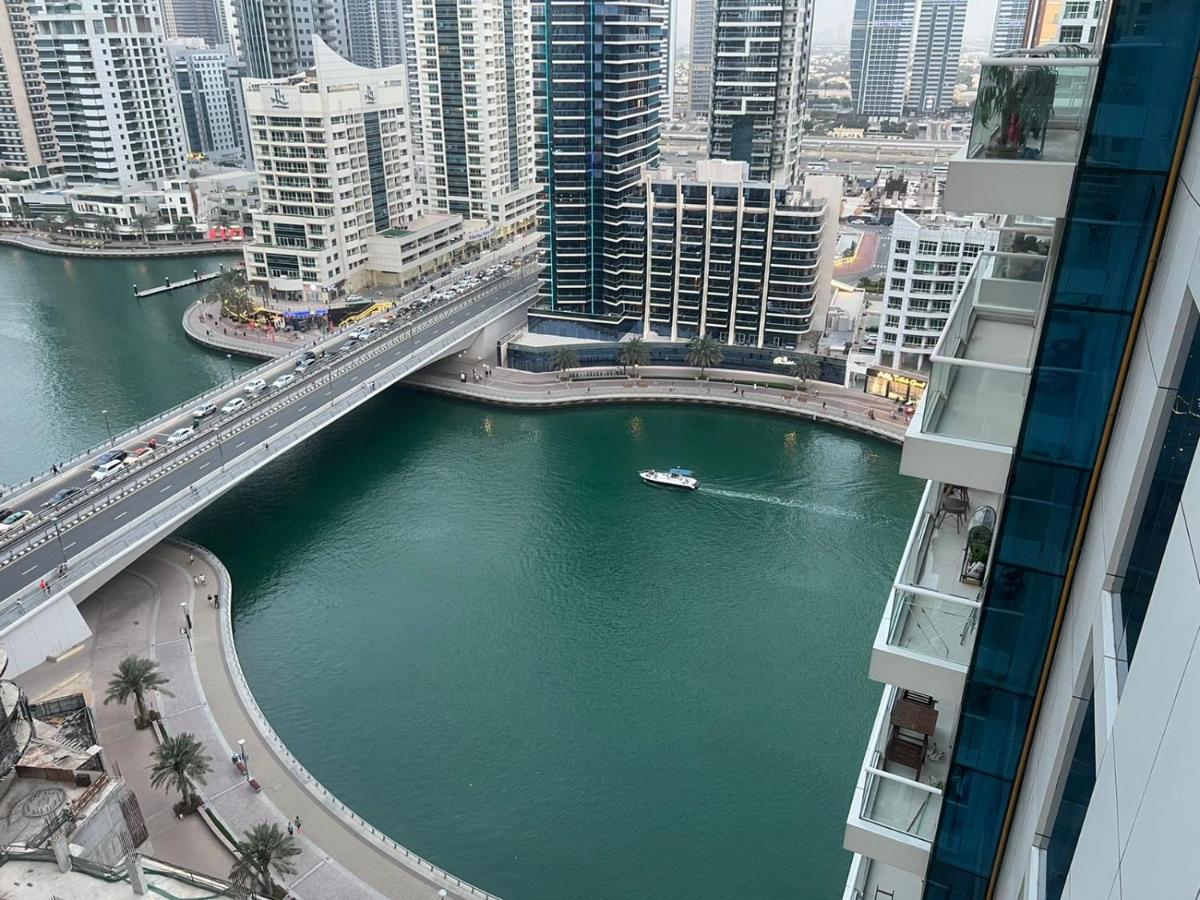 Spacious 1Br With Full Marina View Dubai Luaran gambar