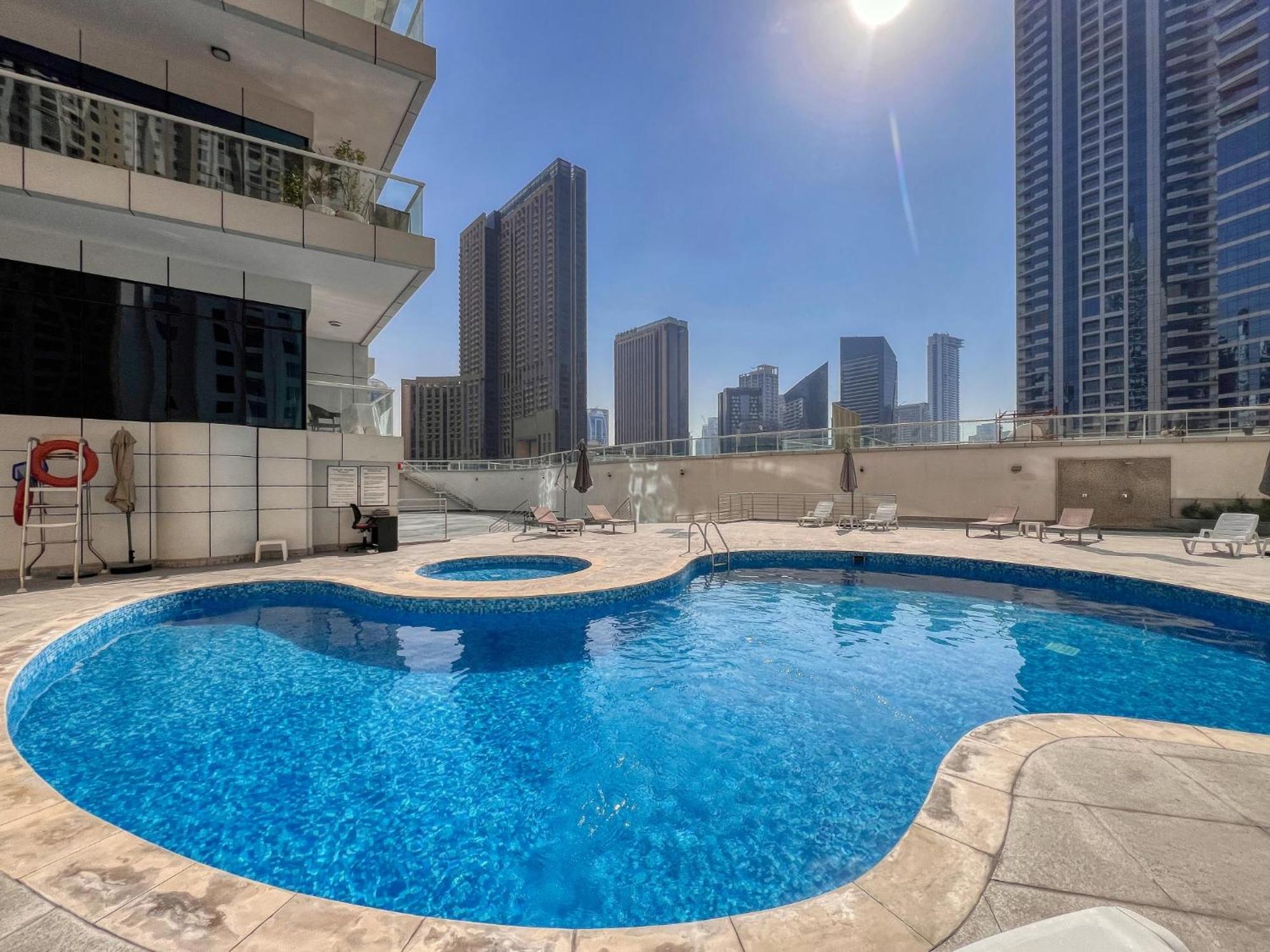 Spacious 1Br With Full Marina View Dubai Luaran gambar